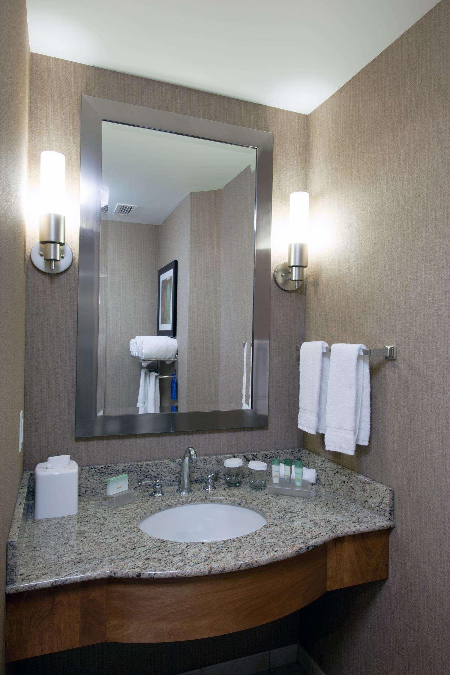 Homewood Suites By Hilton St. Louis - Galleria Richmond Heights Екстериор снимка