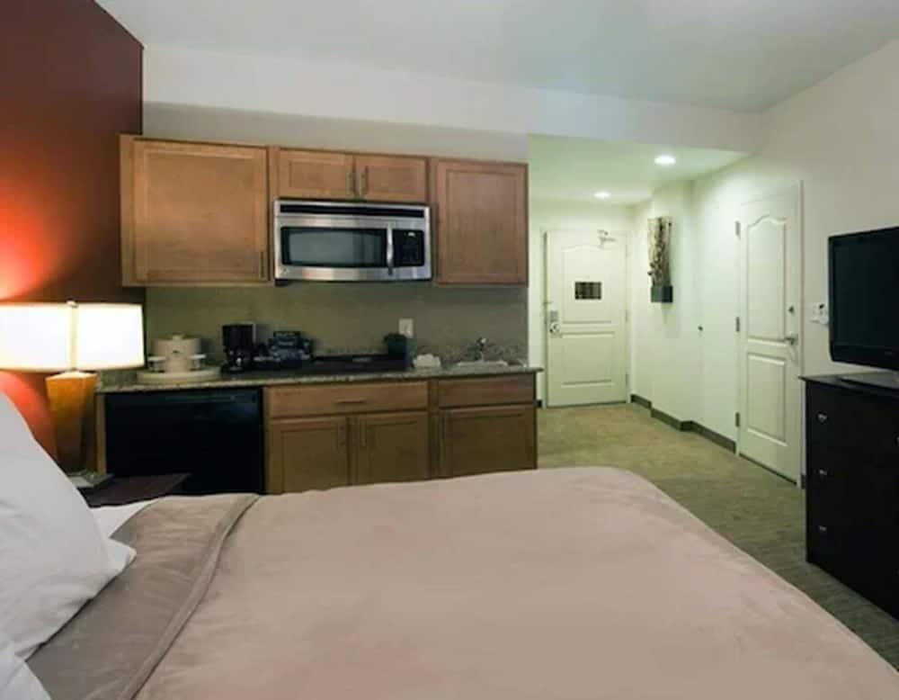 Homewood Suites By Hilton St. Louis - Galleria Richmond Heights Екстериор снимка