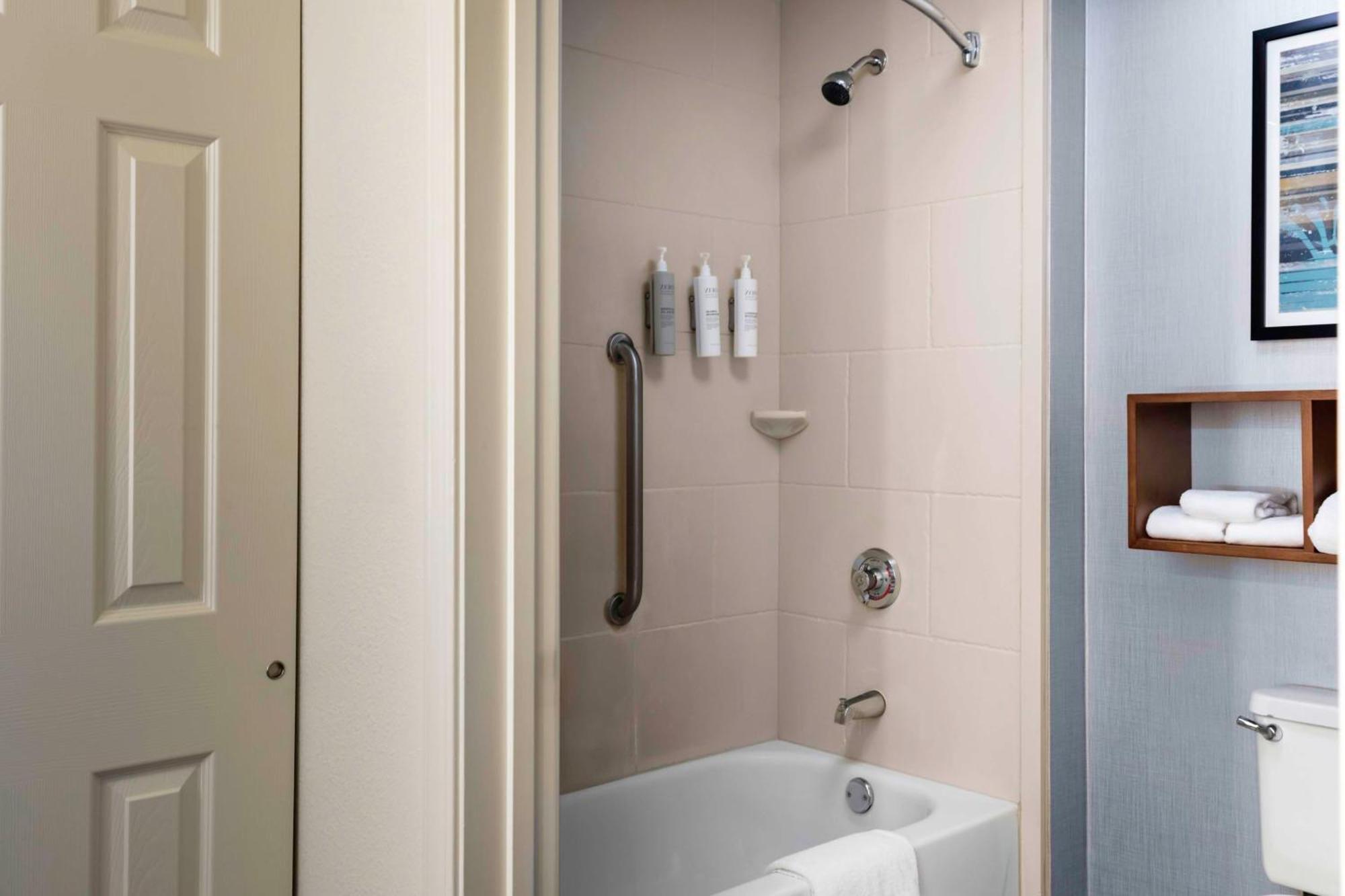 Homewood Suites By Hilton St. Louis - Galleria Richmond Heights Екстериор снимка